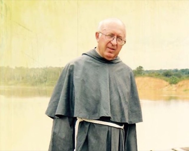 Frades se preparam para participar da Exumação do Corpo de Dom Frei Agostinho em Juruá - AM