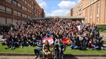 Jovens durante a reunião pré-sinodal. 