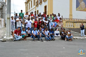 Projeto Solidários na Alegria do Evangelho promoveu a doação de mantimentos a famílias carentes