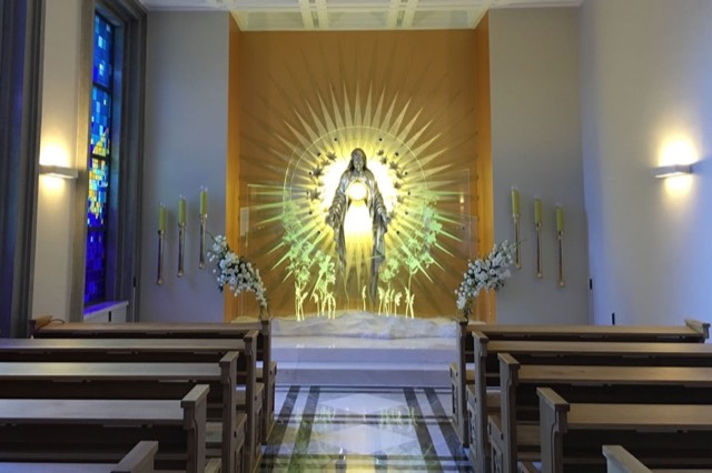 Foi inaugurado o altar para a oração pela paz na Basílica de Niepokalanów