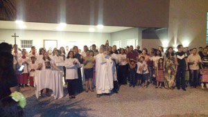 Santa Missa celebrada na Capela Santa Clara de Assis em ação de graças à padroeira e à futura Casa Filial