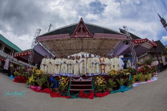 Frei foi ordenado Sacerdote na Paróquia de Santa Maria, na Indonésia