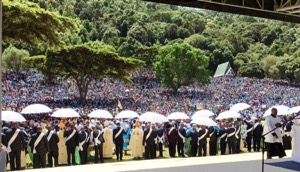 Frades do Quênia organizam &quot;Dia Nacional de Oração pela Paz&quot;, evento com a participação de 50 mil fiéis