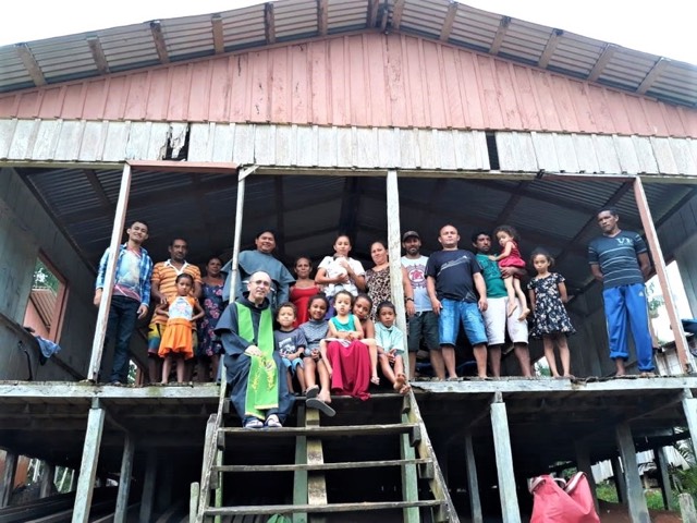 Missão Amazônia: frades visitam comunidades ribeirinhas e realizam trabalhos pastorais